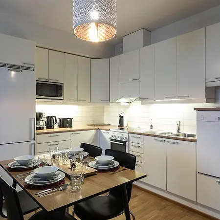 Tuomas'luxurious Suites, Halti